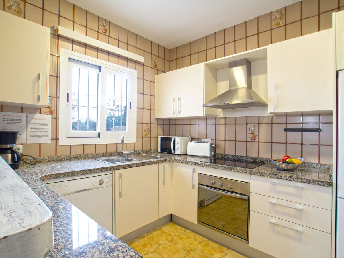 Villa La Calma – piscine privée et terrain de 961 m² à Calpe - Photo 11
