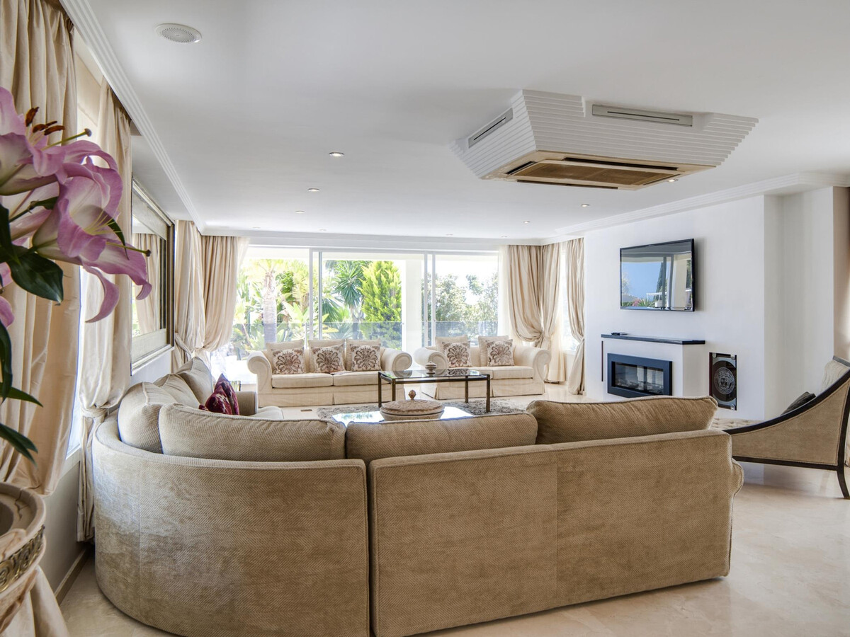 Villa 8 chambres Marbella avec piscine débordement et services - Photo 13