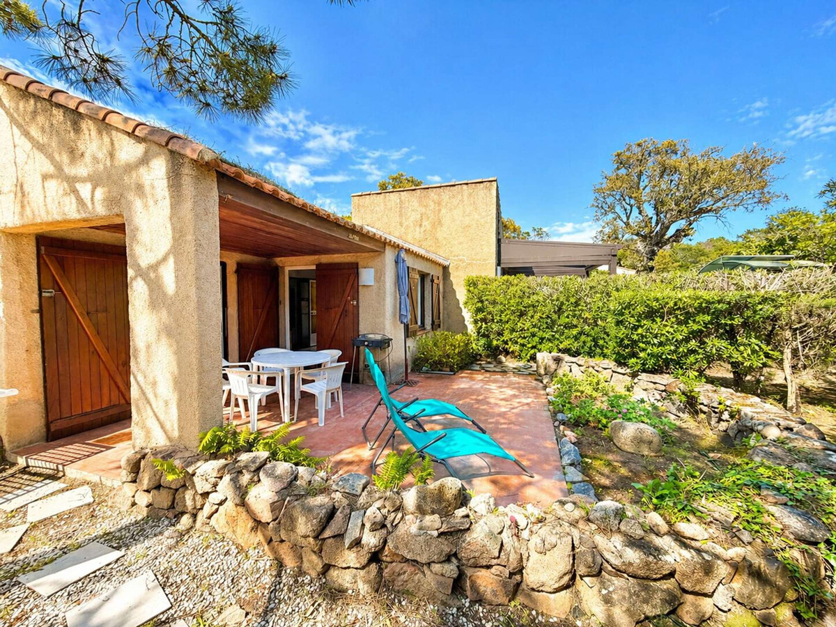 Mini-villa 50m plage Santa-Giulia, terrasse & jardin - Photo 12