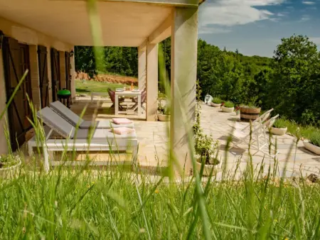 Villa Calloras, studio avec terrasse et vue vallée à Cajarc : photo 5