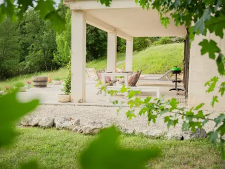 Villa Calloras, studio avec terrasse et vue vallée à Cajarc : photo 26