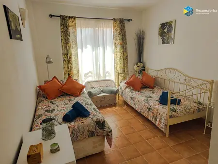 Maison 95 m² avec jardin et barbecue à Cala Pi : photo 8