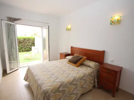 Maison de Vacances à Sa Rápita avec Jardin, Climatisation et Accès Proche à la Plage - Photo 11