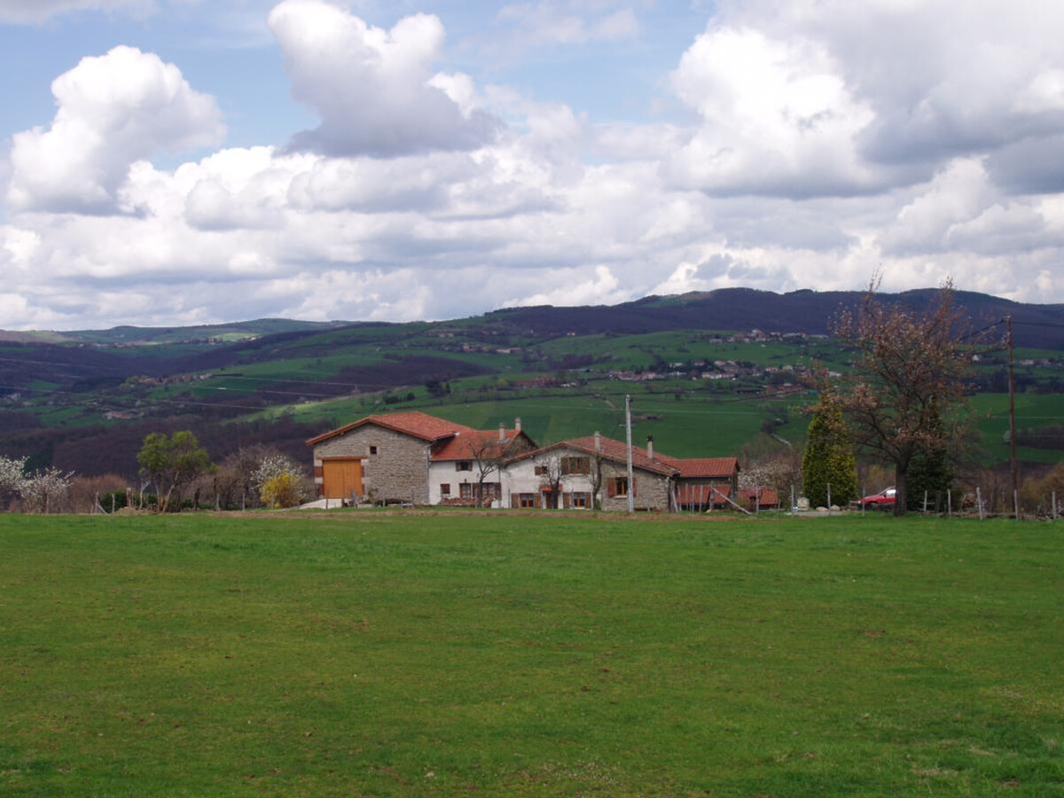 Gîte en ferme XIXe siècle aux portes des Monts du Pilat - Photo 15
