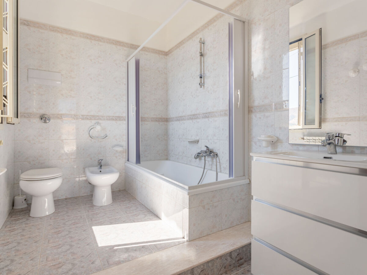 Maison Alice Misilmeri - 4 chambres, piscine et vue mer - Photo 29