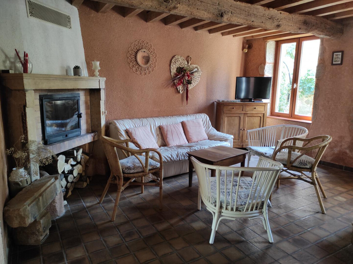 Gîte 132 m² avec piscine et jardin à Renaison - Photo 5