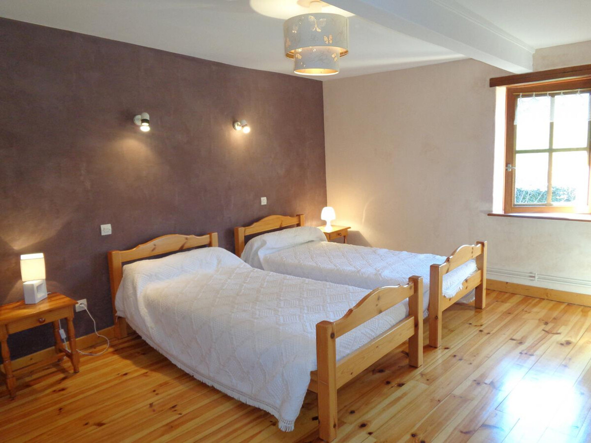 Gîte 132 m² avec piscine et jardin à Renaison - Photo 7