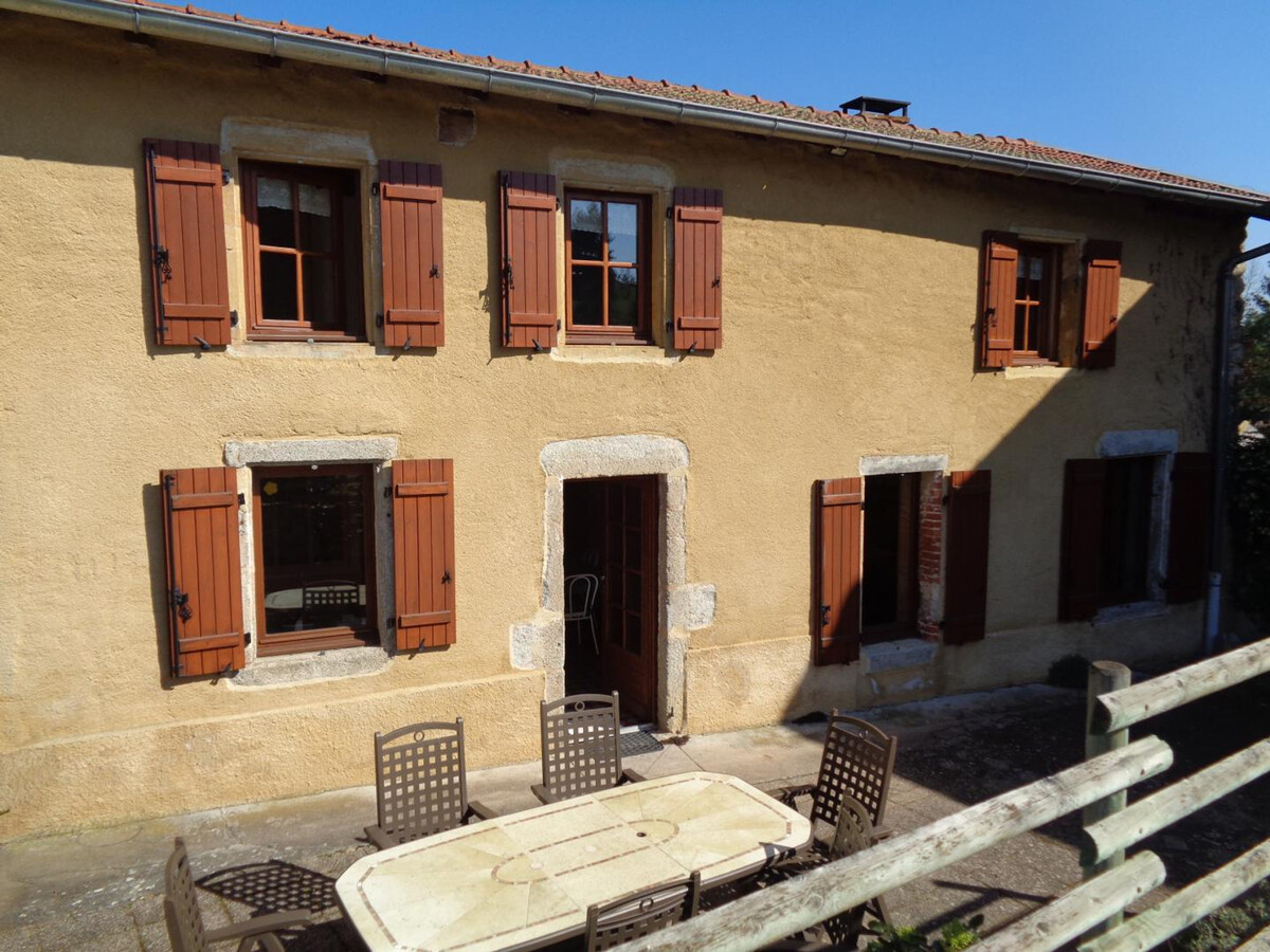 Gîte 132 m² avec piscine et jardin à Renaison - Photo 13