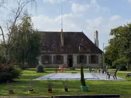Gîte fermier avec piscine chauffée en Sologne Bourbonnaise : photo 14