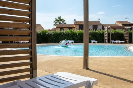 Domaine Les Tamaris et Les Portes du Soleil Portiragnes // Maison standard 3 chambres 7 pers, Séjour de groupe Portiragnes avec 2 piscines - Photo 7