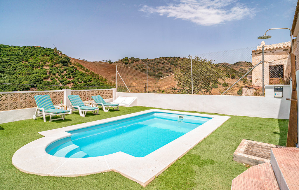Maison rustique 100m² avec piscine privée à Cajiz - Photo 9