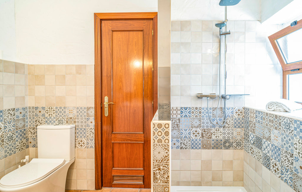 Maison rustique 100m² avec piscine privée à Cajiz - Photo 24
