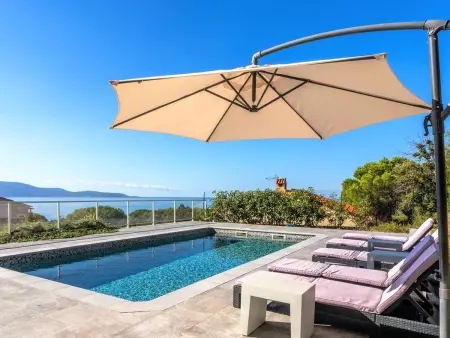 Location villa à Olmeto