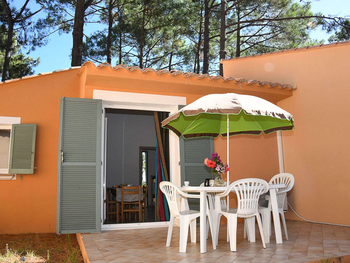 T2 Cabine 6 pers. à 50 m de la plage, La Marana - Photo 12