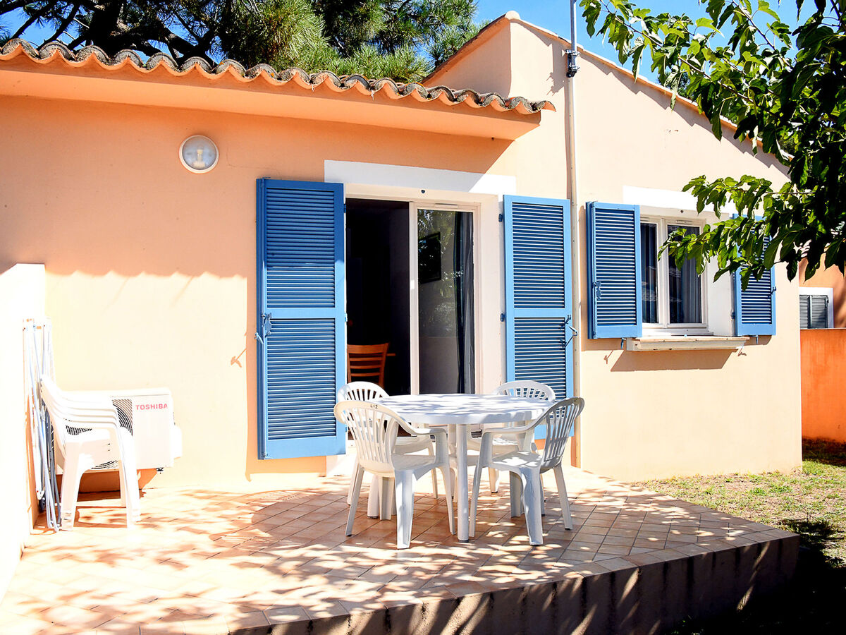 T3 Cabine à La Marana, 50 m de la plage - Photo 1