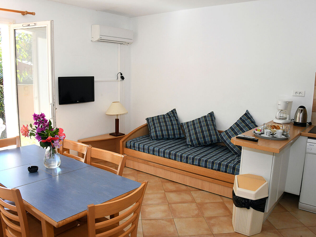 T3 Cabine à La Marana, 50 m de la plage - Photo 3