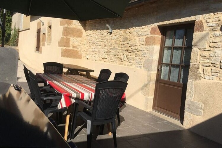 Villa Lacaze à Rudelle : maison 8 personnes, 4 chambres - Photo 9