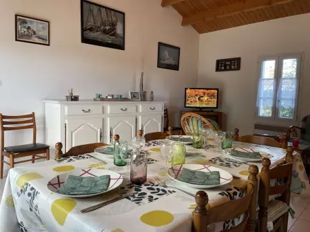 Maison avec jardin clos et terrasse, proche plage et commerces, 5 couchages, Noirmoutier-en-l'Île - Photo 3