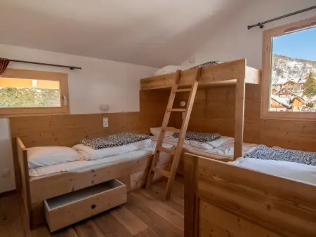 Chalet 5 pièces avec sauna et jardin clos à Valloire : photo 10