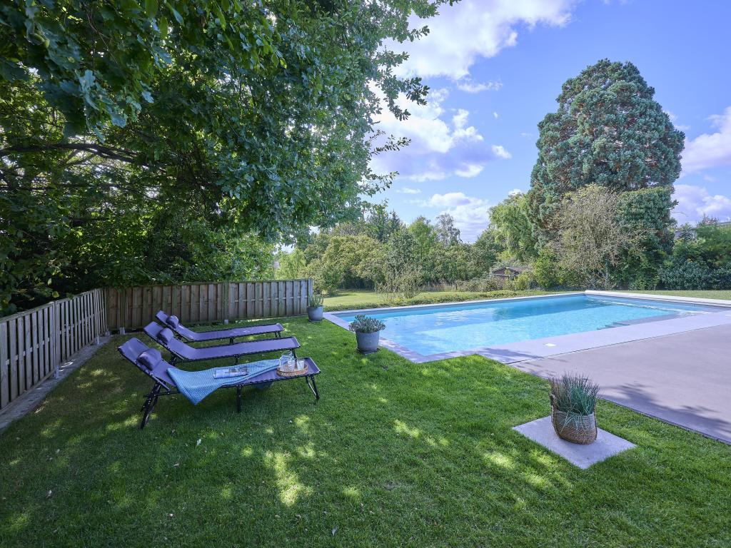 Maison Oscar – 8 pers, piscine privée à Tongeren - Photo 1