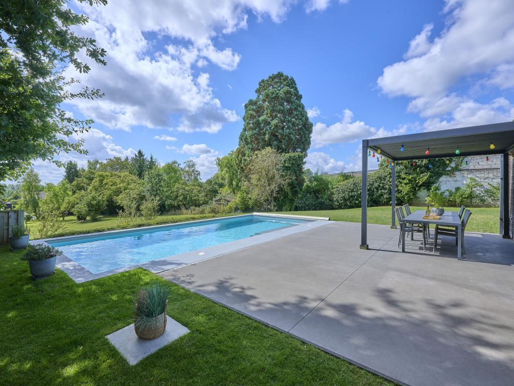 Maison Oscar – 8 pers, piscine privée à Tongeren - Photo 12