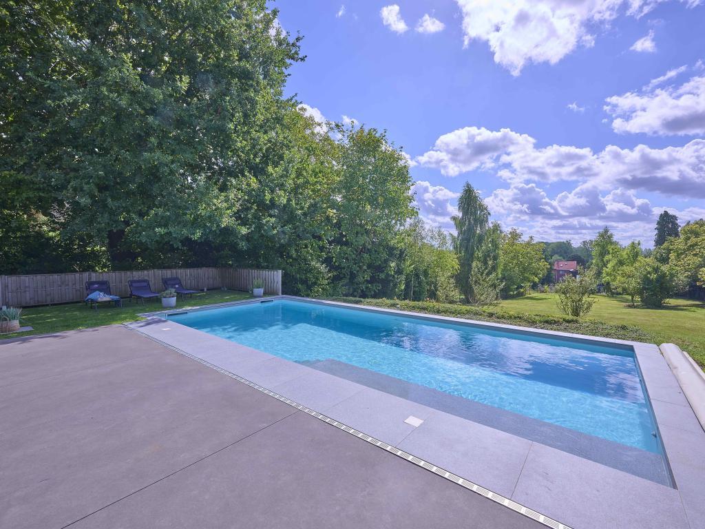 Maison Oscar – 8 pers, piscine privée à Tongeren - Photo 16