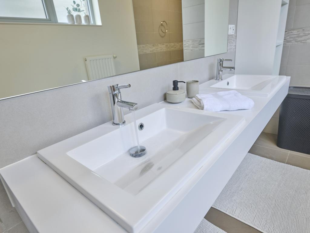 Maison Oscar – 8 pers, piscine privée à Tongeren - Photo 41