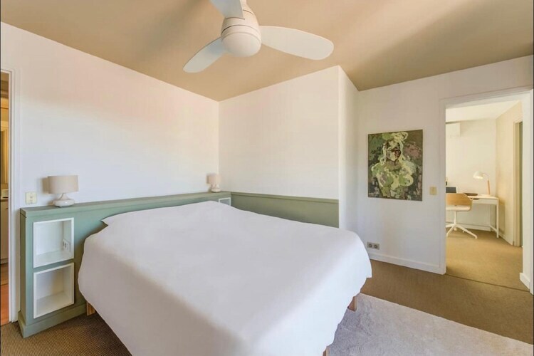 Villa Balou à Cavalaire : 5 chambres, piscine et vue mer - Photo 13