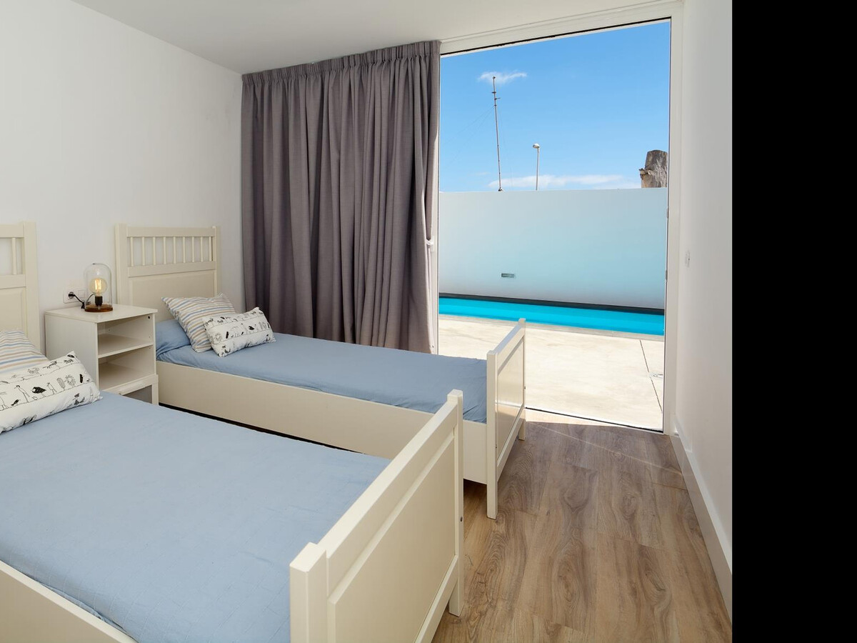Villa Sunrise à Puerto del Carmen, piscine privée - Photo 4