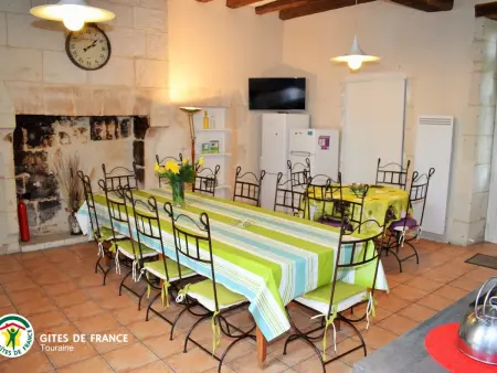 Gîte de Charme pour 15 Pers avec Jardin Privatif, à 12 km de La Roche-Posay - Photo 5
