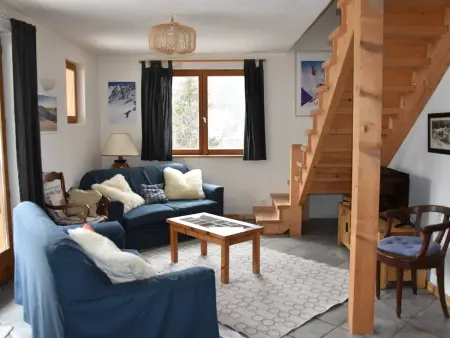 Chalet 5 pièces Pralognan-la-Vanoise, 120 m², 8 pers. : photo 2