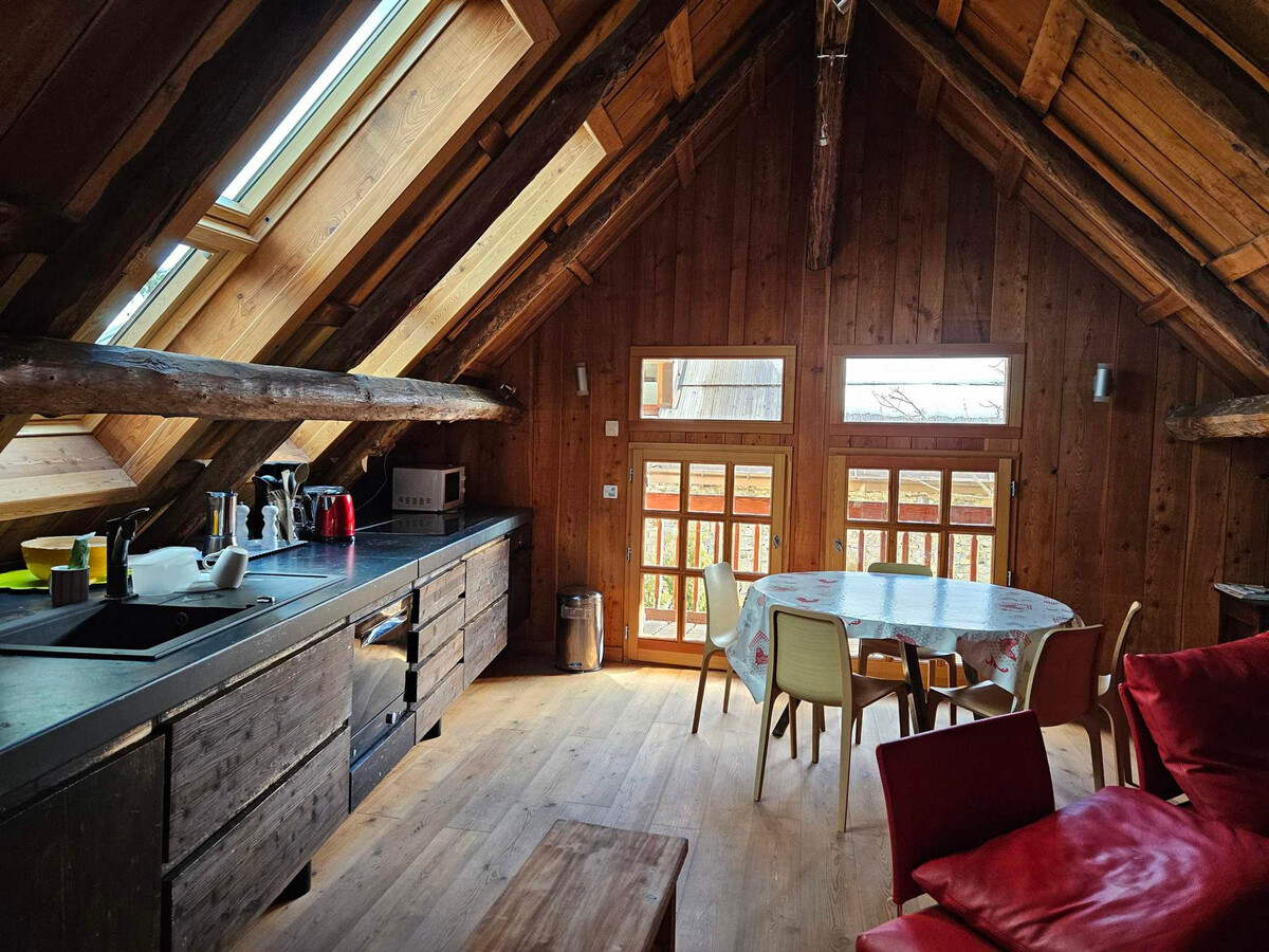 Chalet rénové 5 pers, balcon sud-est à Pra-Loup - Photo 2