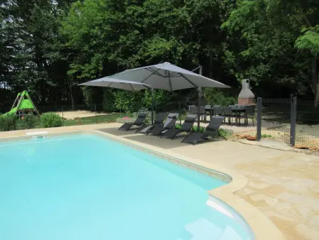 Gîte 5 chambres avec piscine privée, 10 personnes : photo 3