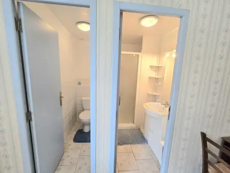 Gîte 5 chambres avec piscine privée, 10 personnes : photo 11