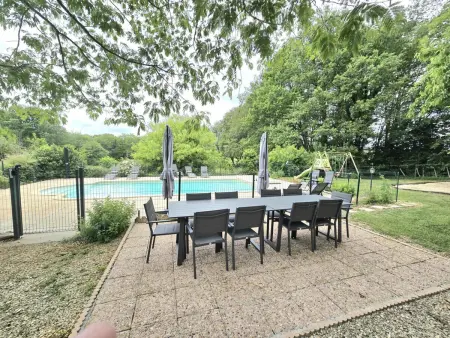 Gîte 5 chambres avec piscine privée, 10 personnes : photo 17