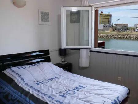Maison climatisée avec parking et terrasses, 2 chambres, quartier calme - Photo 3