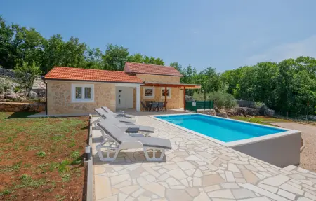 Location maison à Poljica