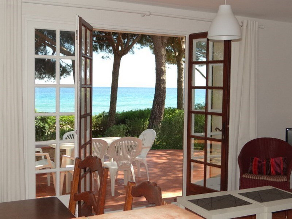 Villa 2 chambres climatisée, terrasse face à la mer à Cavalaire - Photo 10