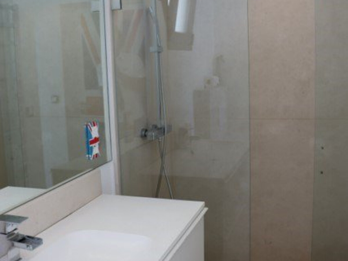 Villa moderne 84 m² avec piscine et vue mer panoramique - Photo 16