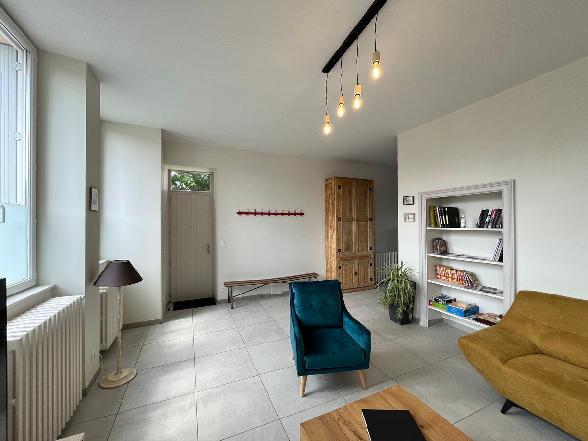 Gîte école rénovée, 3 chambres, terrasse à Paudy - Photo 6