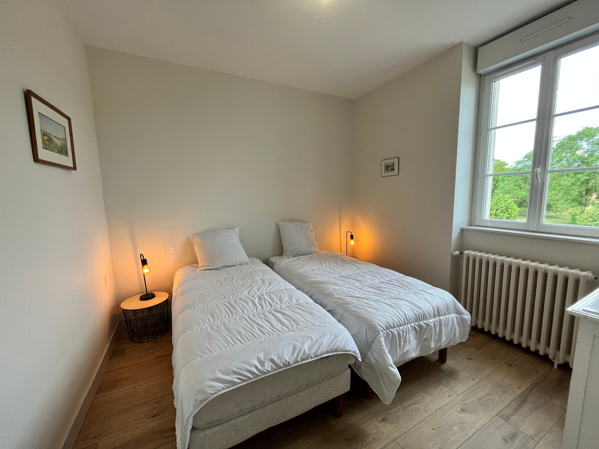 Gîte école rénovée, 3 chambres, terrasse à Paudy - Photo 12