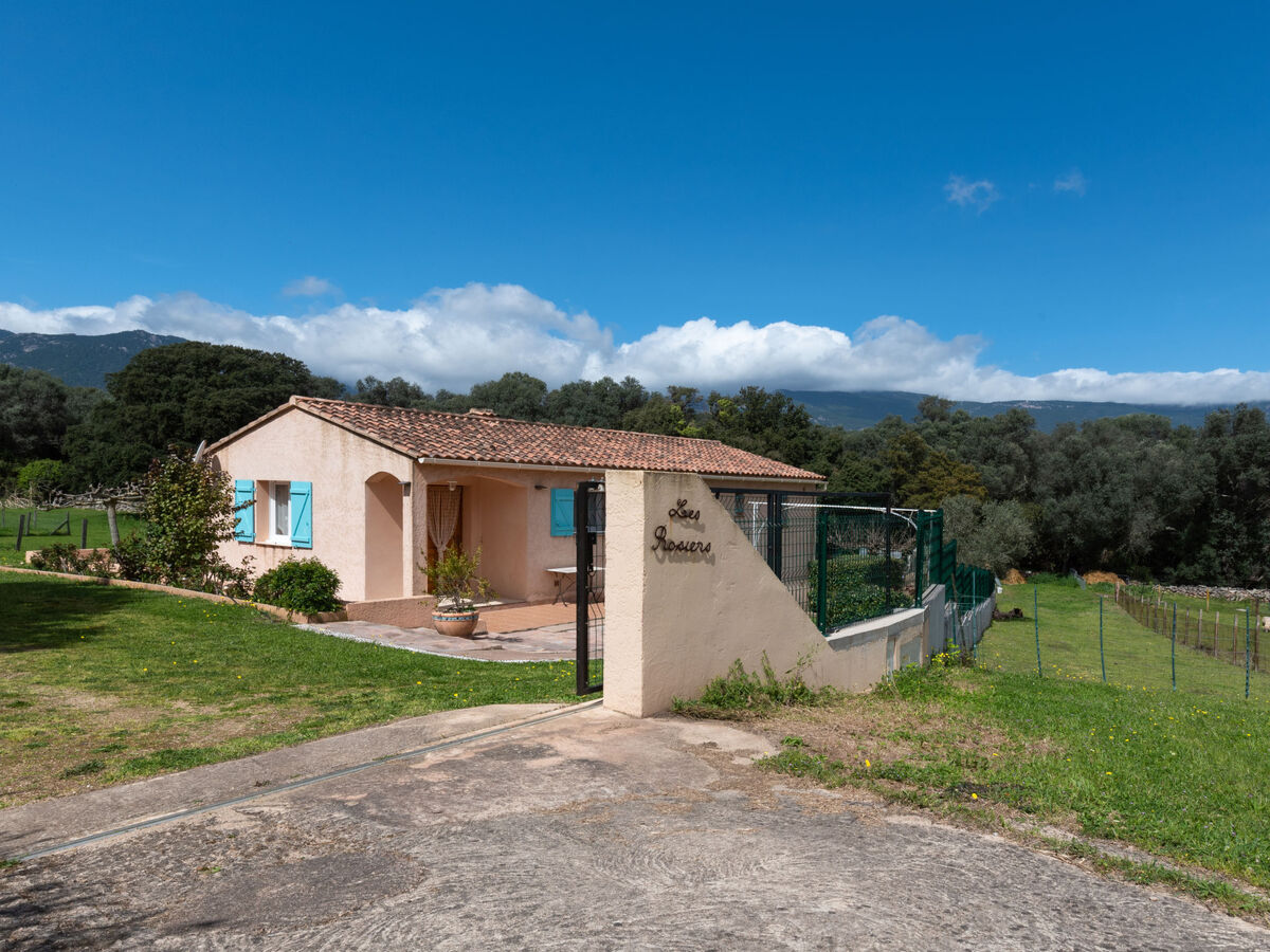 Villa Les Rosiers, 2 chambres avec terrasse à Porto Vecchio - Photo 20