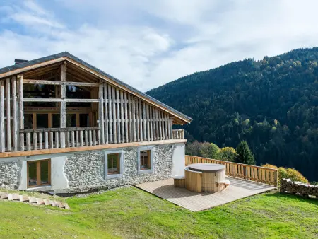 Chalet d'Exception: Ferme 200 ans Rénovée avec Sauna & Spa - Photo 4