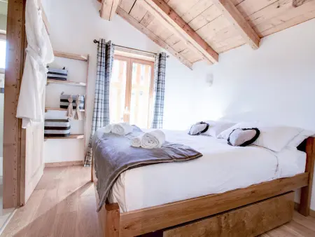 Chalet d'Exception: Ferme 200 ans Rénovée avec Sauna & Spa - Photo 7