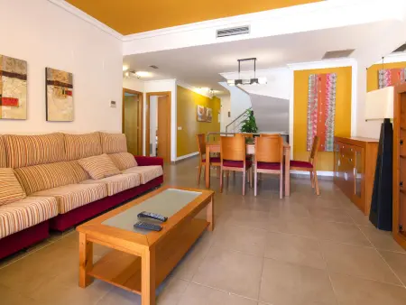 Maison Ni Hao – piscine commune et garage 2 voitures à Calpe : photo 2