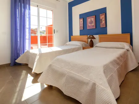 Maison Ni Hao – piscine commune et garage 2 voitures à Calpe : photo 9