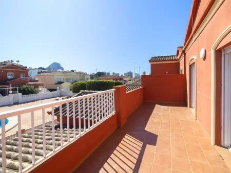 Maison Ni Hao – piscine commune et garage 2 voitures à Calpe : photo 18