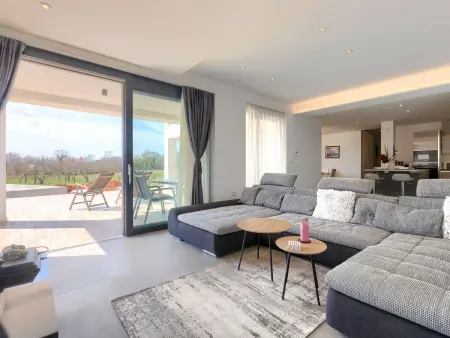 Villa Julia 9 pers. – Piscine chauffée & salle de jeux : photo 8