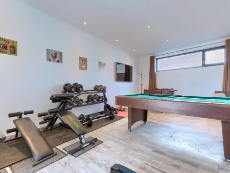 Villa Julia 9 pers. – Piscine chauffée & salle de jeux : photo 46