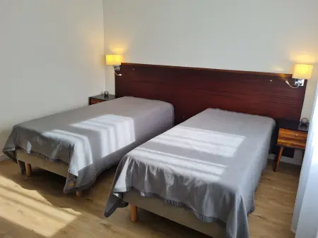 Petite maison rénovée proche centre Lunéville, jardin, barbecue, parking privatif, à 30 min de Nancy - Photo 8